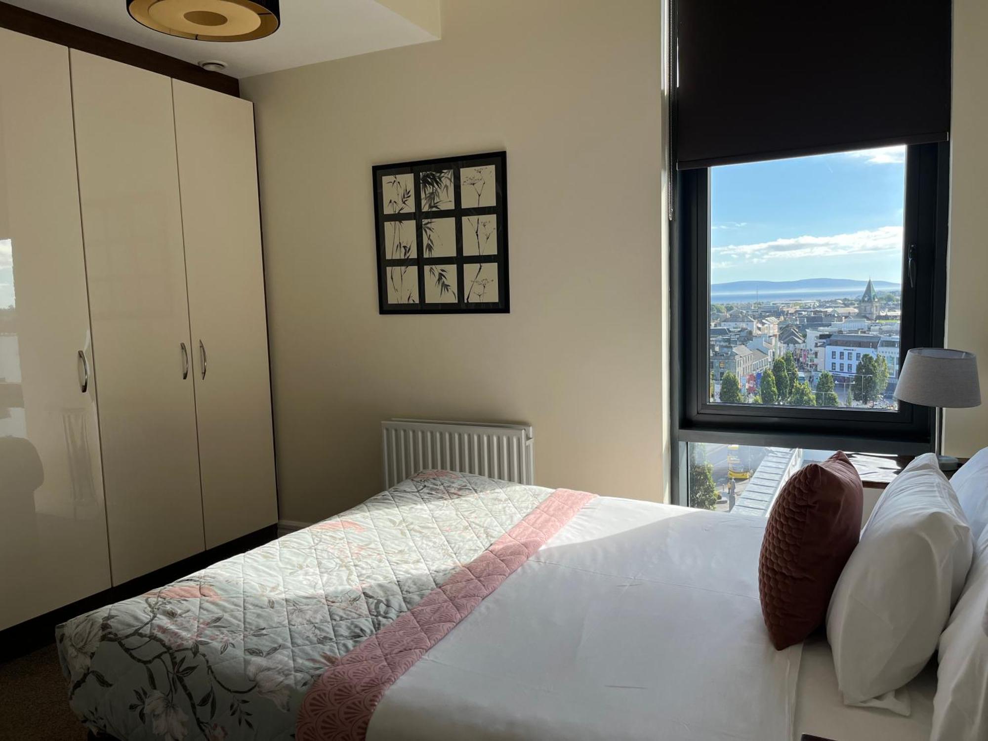 The Western Citypoint Apartments Galway Zewnętrze zdjęcie