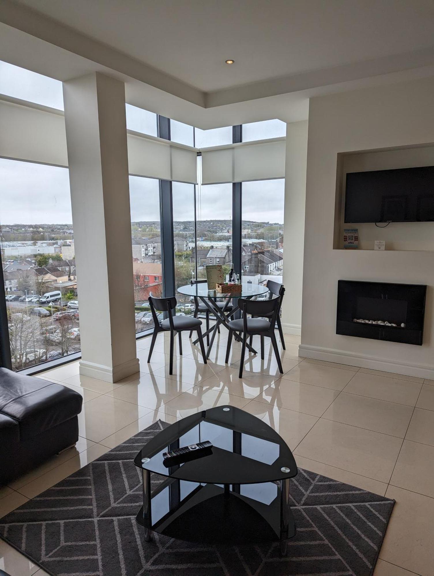 The Western Citypoint Apartments Galway Zewnętrze zdjęcie