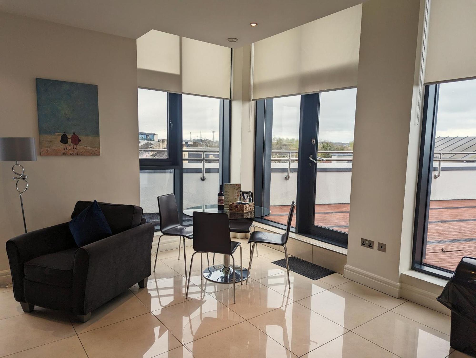 The Western Citypoint Apartments Galway Zewnętrze zdjęcie