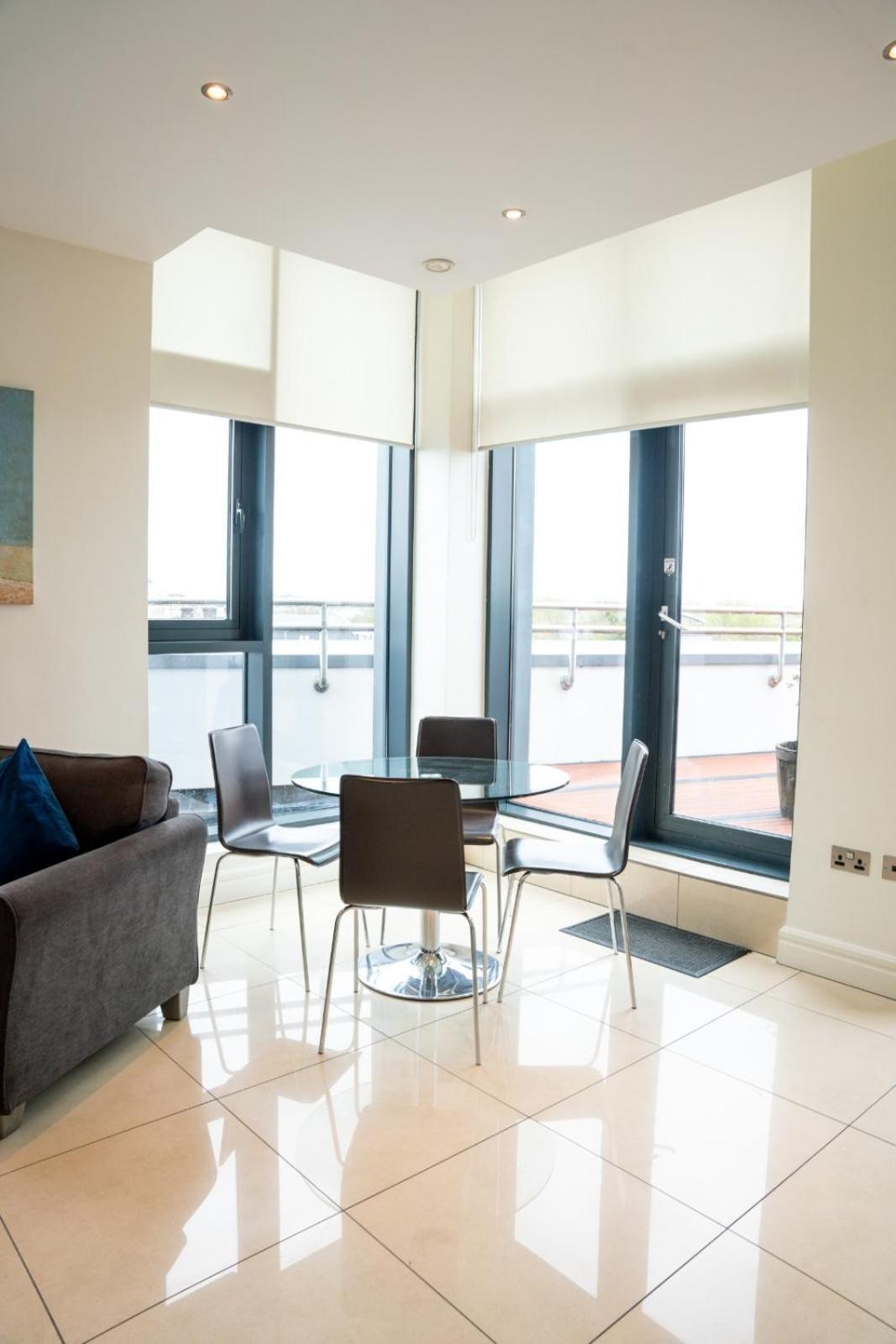 The Western Citypoint Apartments Galway Zewnętrze zdjęcie
