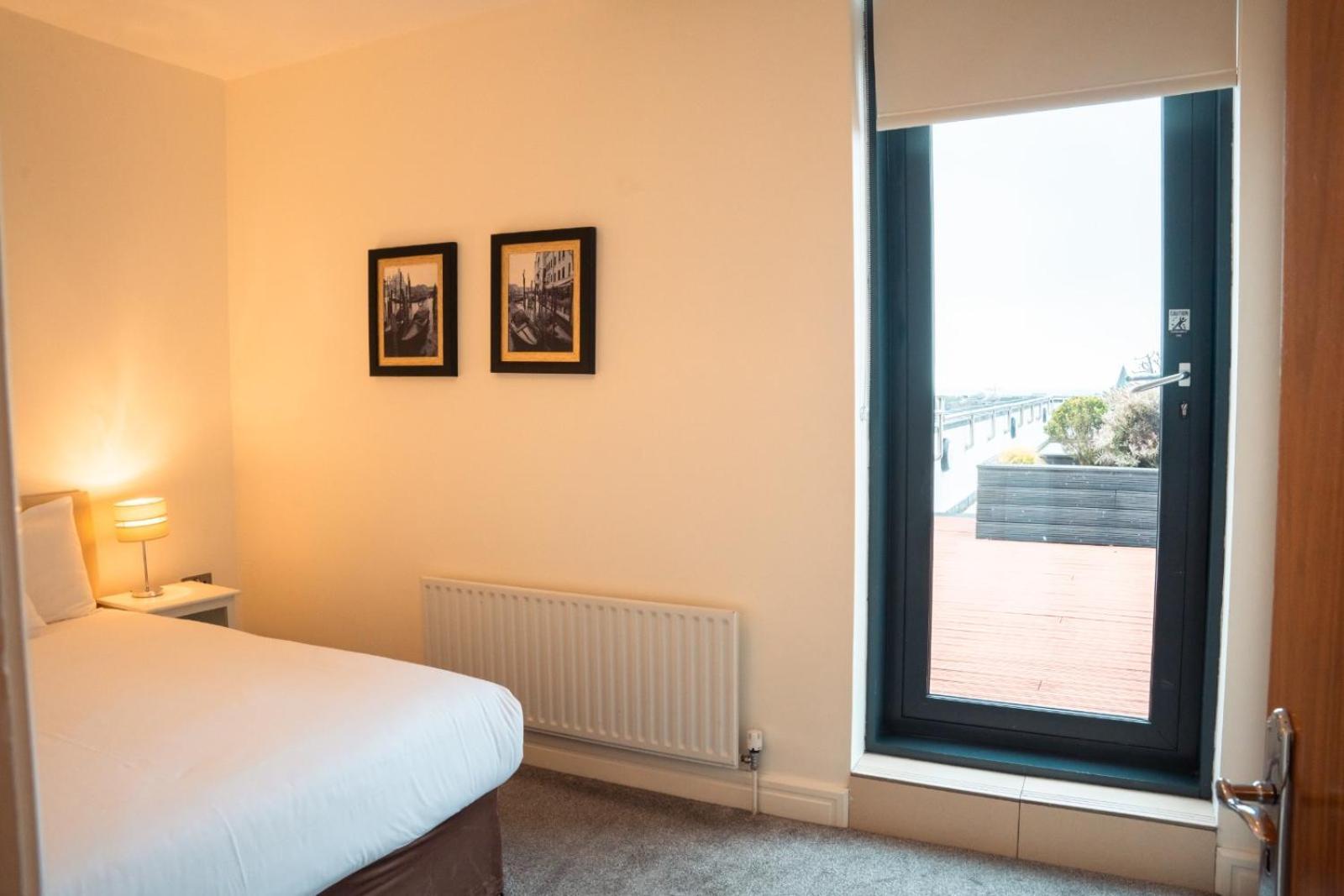 The Western Citypoint Apartments Galway Zewnętrze zdjęcie